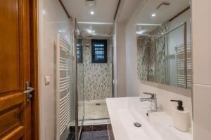 Maisons de vacances Les Coteaux 1 - Proche de Paris CDG : photos des chambres