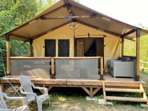 Campings Domaine Residentiel de Plein Air Mas de Champel : photos des chambres