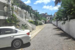 Charming Apartment, Pereybere, Terrace