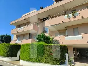 Homiday - Residenza Ingrid - Scerne