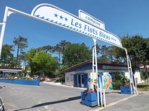 Camping de la Dune "Les Flots Bleus"