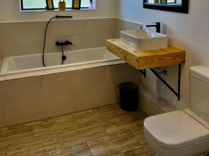 Seven Olives Guest Rooms