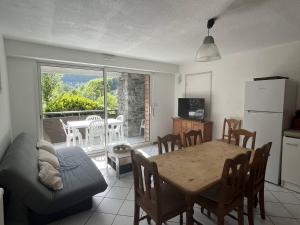 Appartements Grand chalet equipe et calme avec parking a Cauterets - FR-1-812-124 : photos des chambres