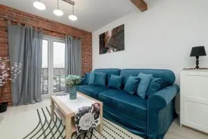 Modern Studios Wróblewskiego with Balcony and Free Parking by Noclegi Renters - Pabianice