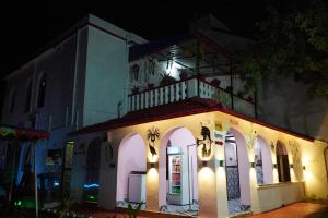 Aarale HomeStay & Cafe