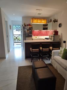 Apartamento no Condomínio Costa Bella em Angra dos Reis