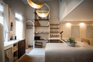 La Tête Penchée - Maison Duplex 2 Chambres et Jacuzzi