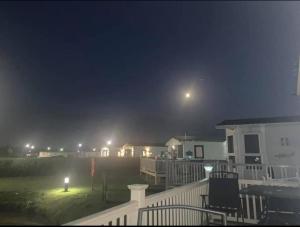 8 Berth 3 bed caravan Golden palm ML9