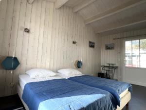 Maisons de vacances RIVAGE Maison spacieuse avec piscine et spa : photos des chambres