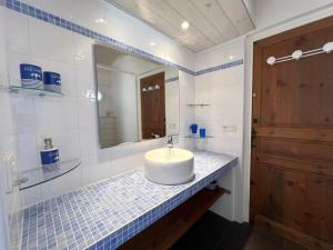 Maisons de vacances RIVAGE Maison spacieuse avec piscine et spa : photos des chambres