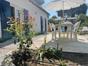 Villa 2 plages avec jacuzzi privée à 600m de la plage