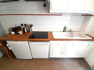 Maisons de vacances Belle Maison centrale 8 pers- patio- wifi : photos des chambres