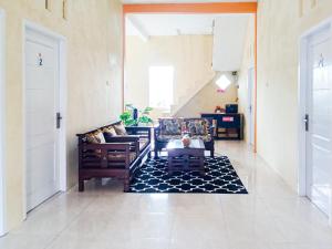 RedDoorz Syariah near Jalan Dieng 6