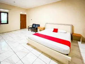 RedDoorz Syariah near Jalan Dieng 6 - Dieng