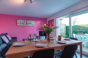 Appartements Le Reflet des Vagues - Proche des plages avec piscine : photos des chambres