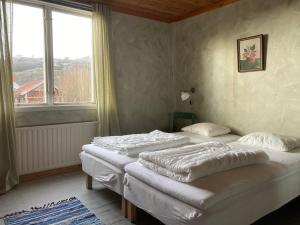 Family Room with Shared Bathroom (6 Adults) room in Kustnära Vandrarhem
