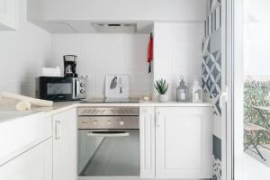 2BR terrace w AC - Time Out Market | By Airnest