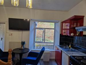 Cosy Cork Studio - cosyincork