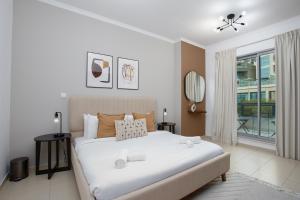 Near Dubai Mall - 1BR Apartment in The Residence 8,Downtown - Allsopp & Allsopp