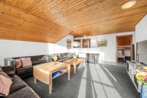 Family-Friendly Holiday Home With Pool, Located Close To The North Sea In Vrist