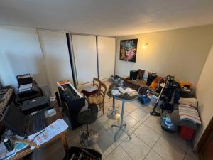 Maison à lorée du bois