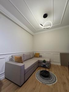 Prayla Luxury Apartment at Condor Center