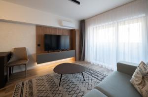 NOVOS Luxury Suites
