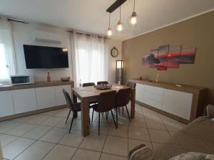 Auris Home by Holiday World