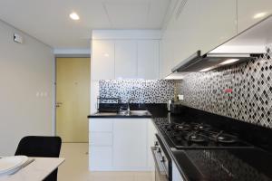Livbnb-Stylish 1B Retreat in the Heart of Dubai