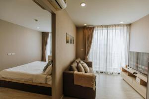 Modern Condo in Nimman F803 by Pimolplace