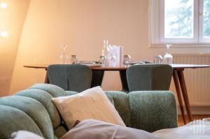 Appartements Appartement avec chambre, parking, bureau, wifi : photos des chambres