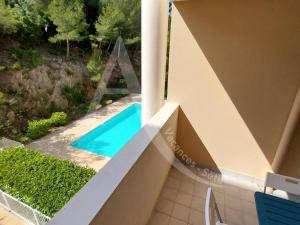 T3 capacite 6 personnes dans residence avec piscine et garage