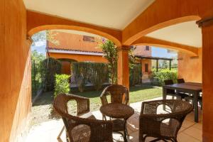 Villa Mama private compound swimming pool img30