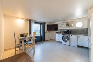 Appartements Les Coteaux 5 - Appt avec jardin a Argenteuil : photos des chambres