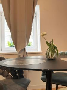 Schritte entfernt vom Hundertwasserhaus l HG3