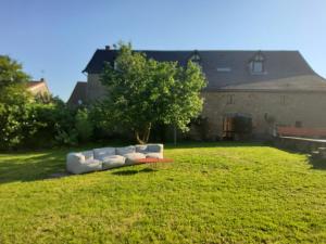 B&B / Chambres d'hotes La Parenthese a Etrigny : photos des chambres