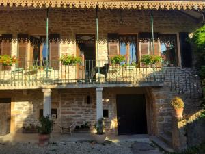 B&B / Chambres d'hotes La Parenthese a Etrigny : photos des chambres