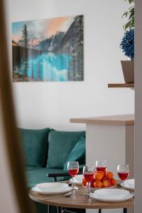 Tabaco Park II Modern Apartment with Parking near Atlas Arena in Łódź by Noclegi Renters