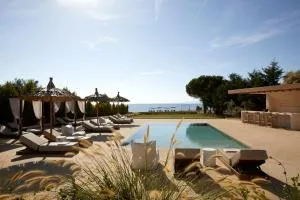 Villa Merilen - Develíkia