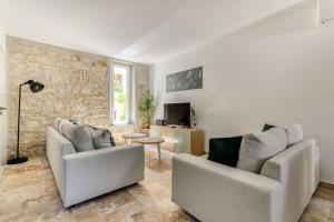 Grande villa de charme proche de la mer