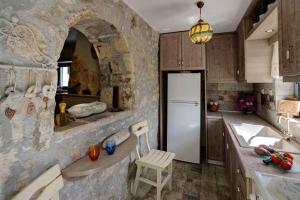 Villa Iro - Private Pool & Tranquility