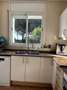 Your Pet-friendly Home In Sant Pol