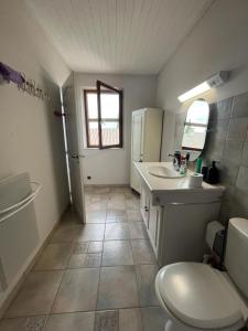 Maisons de vacances Le Villerouge - 14 Personnes - Piscine : photos des chambres
