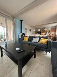 Maisons de vacances Le Villerouge - 14 Personnes - Piscine : photos des chambres