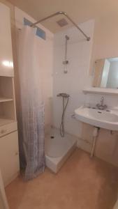 Appartements Appart central Vatan-1 chb-wifi : photos des chambres