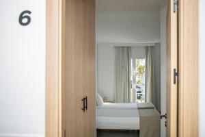 Superior Double Room room in Bluebelle by Pillow