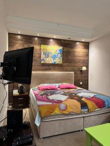 Jacuzzi In Bedroom Elegance Apartments