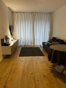 Studio paisible, proche du centre et de la plage!