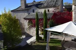 Gîte les Hortensias - Sévérac d' Aveyron