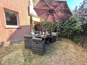 Le Ernest - Parking et Jardin privé, Climatisation et Piscine